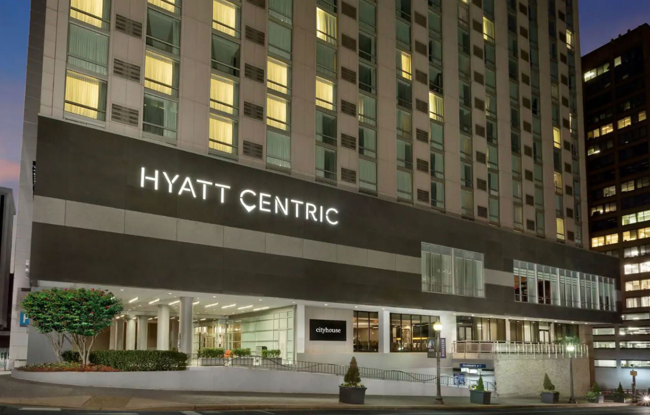 Отель Hyatt Centric Арлингтон Экстерьер фото